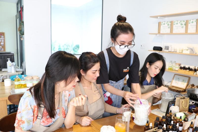 Cửa hàng nến thơm Buôn Ma Thuột – Ghé Aroma shop chọn mùi nhé!